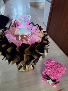 Bukiet z misiem świecacym i różami mydlanymi 