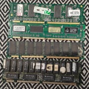 Pamięci SDRAM PC100 PC133 różne moduły 