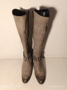 Kozaki skórzane CAPRICE 