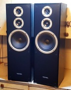 kolumny głośnikowe Tonsil 70 W idealny stan