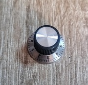 Gałka potencjometru ze skalą (4)