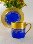 Królewska mokka Karlsbader Wertarbeit 1921 r. scenki rodzajowe niebieska