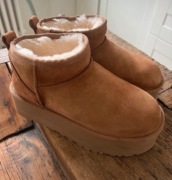 UGG Classic Ultra Mini