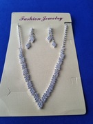 Komplet bizuterii damskiej z cyrkoniami