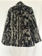 Sztuczne futro Karen Kane w stylu karakułowym roz.48