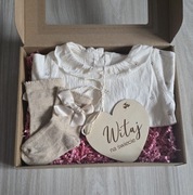 Zestaw prezentowy box dla dziecka chrzest narodziny body 62 H&M 