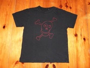 T-shirt chłopięcy 110/116  czarny z czaszką