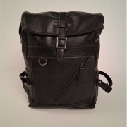 Plecak na laptop 15,6" eko skóra czarny pojemny
