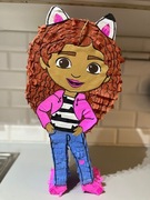 Piniata urodzinowa - Gabi z bajki Koci Domek Gabi