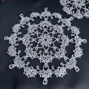 Serwetka frywolitka biala 25 cm