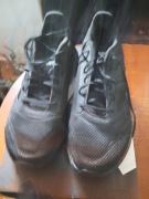 Buty Adidas Response Runner