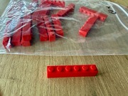LEGO 3009 czerwony 1x6 17 szt.