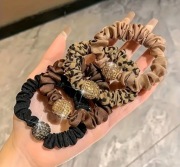 Gumki do włosów Scrunchie Zestaw 4 sztuk Panterka 