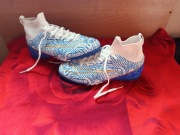 buty piłkarskie turfy nowe r. 36 na orlik białe niebieskie