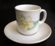 Mała angielska FILIŻANKA z pięknym ŻONKILEM