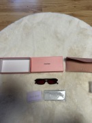 Okulary przeciwsłoneczne MIU MIU