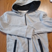 Bluza z kapturem na zamek 146