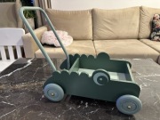 Wózek pchacz DONE BY DEAR jak nowy