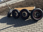 Opony wraz z felgami 