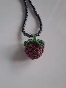 Naszyjnik handmade pleciona malinka grafitowy łańcuszek na wiosnę i lato