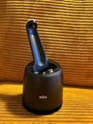 Stacja do czyszczenia golarek Braun 5434 + wkład z płynem czyszczącym