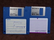 Dyskietki 3,5" 2HD 1,44 MB SONY używane kolor niebieski 2 szt.