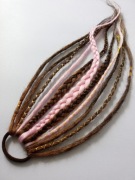 Dredy w gumce doczepy dredloki peruka warkoczyki zagęszczanie włosów treska