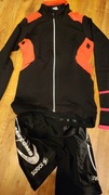 Bluza rowerowa BTwin oraz spodenki sugoi rozm s
