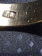 Obrączka złota z 3 brylancikami damska fi -18 mm