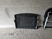 Oryginalna mata bagażnika Nissan qashqai 