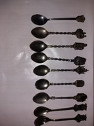 Łyżeczki kolekcjonerskie 9 sztuk każda inna 