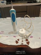 elektryczna Oral B.