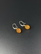 Srebrne kolczyki z bursztynem - kulki