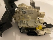 Zamek drzwi tylnych prawych Audi A8 D4 JA6 4H0 839 016C