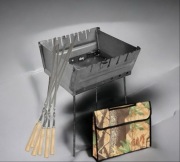 Przenośny grill MANGAL z zestawem szampurów – idealny na każdą okazję!