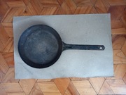 Patelnia stalowa średnica 20cm z czasów PRL-u 