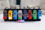 Pedalboard do gitary elektrycznej 8 efektów Rowin