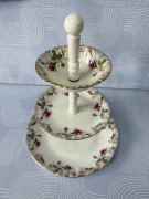 Porcelanowa etażerka vintage złota róża 