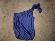 Oryginalny top marki Reserved w rozmiarze 40