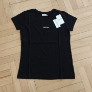 Czarny damski t-shirt Calvin Klein w rozmiarze M