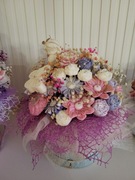 Pięknym flower box z kwiatów z wosku sojowego