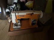 Maszyna do szycia predom Łucznik 451
