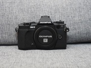 aparat Olympus OM-D E-M5 Mark II