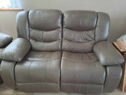 Elegancka kanapa skórzana z funkcją relaksu – jak nowa, super cena!