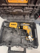 Wkrętarka dewalt do gk plus magazynek na wkręty taśmowe bateria