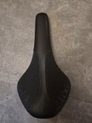 Siodło Fizik Antares R7 145 mm