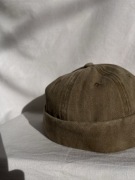 Modna Czapka Docker Hat / Beanie bez Daszka – Styl Vintage, Khaki/Oliwkowa