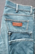 NOWE spodnie jeans WRANGLER. Rozmiar 31. Wysyłka od razu.