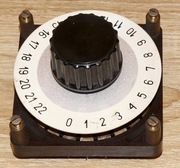 Przełącznik obrotowy 11 pozycyjny, 2 sekcyjny, 20 A bakelit RETRO PRL