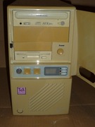 Stary komputer Ter Quality Deluxe